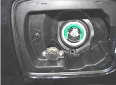 Bild des Befüllanschluss für Autogas am Tankstutzen des Jeep Renegade 1.4 T